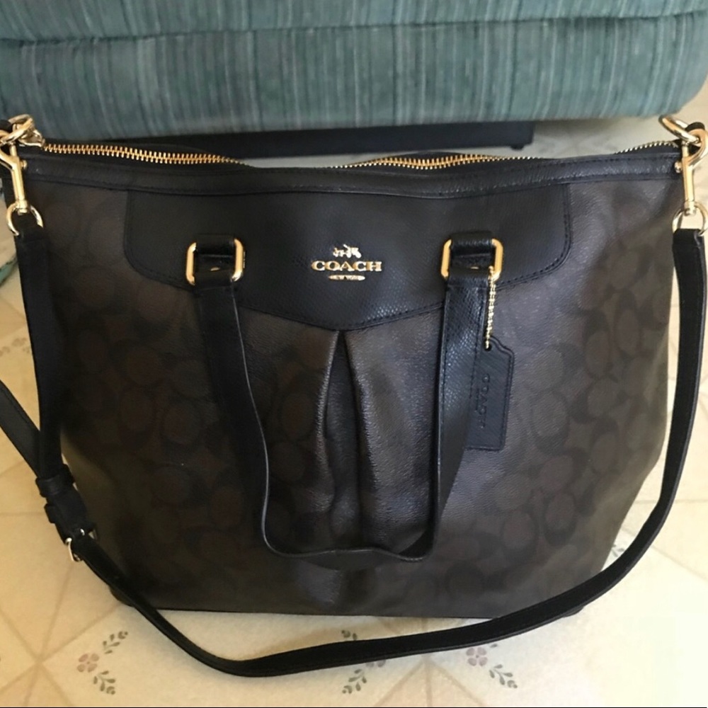 COACH tote bag with strap